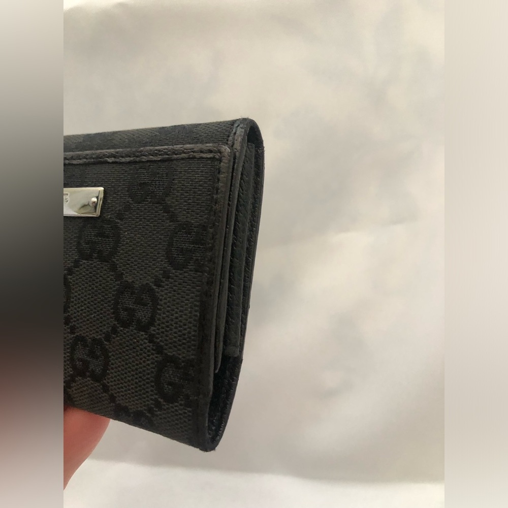 Gucci Black Monogram Wallet - Picture 12 of 15